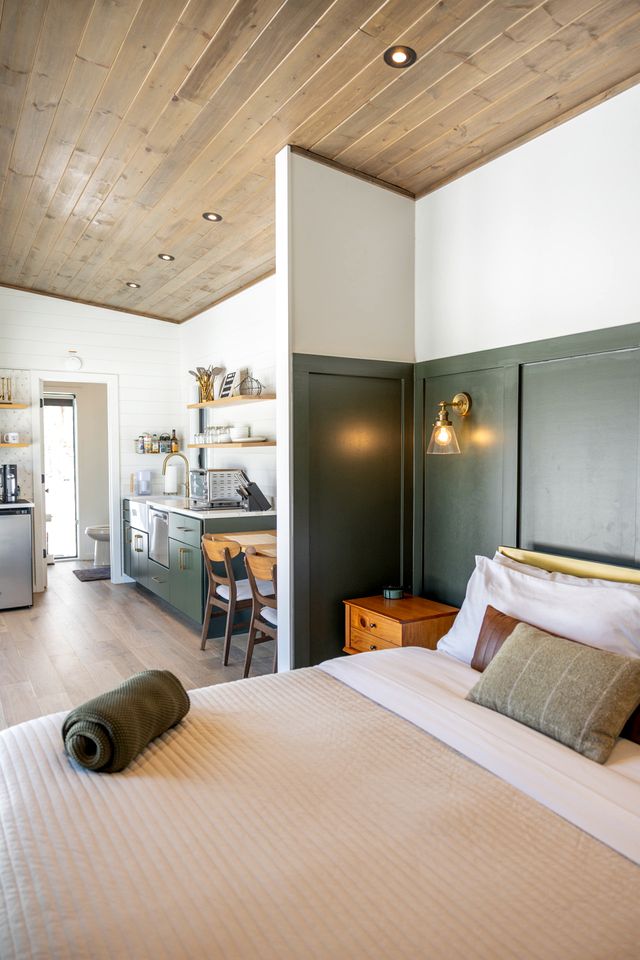 Beautiful Tiny House with Fire Pit and Gorgeous Sights in Madison, Virginia
