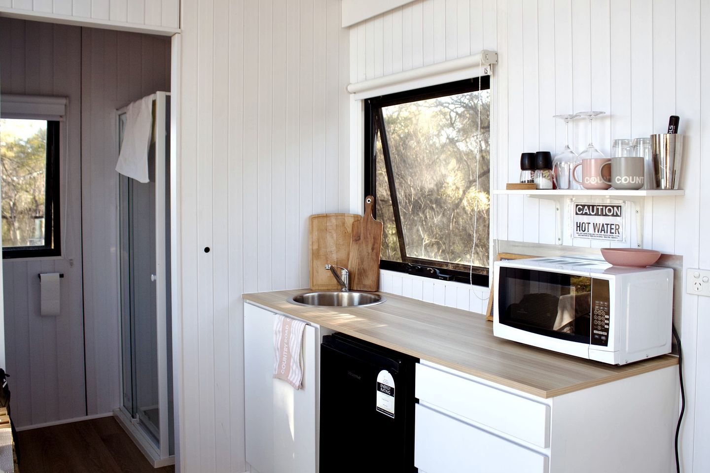 Beautiful Tiny House Near Turquoise Waters and Outdoor Living in Western Australia, Australia