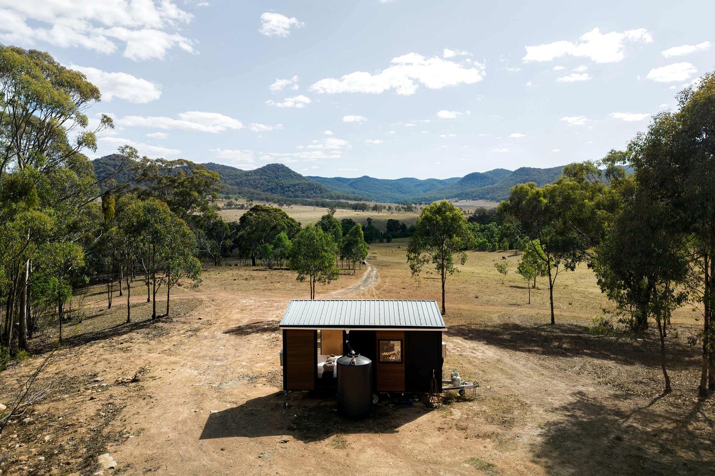 Beautiful Tiny House Next to Gorgeous Hiking Trails in Muswellbrook, New South Wales