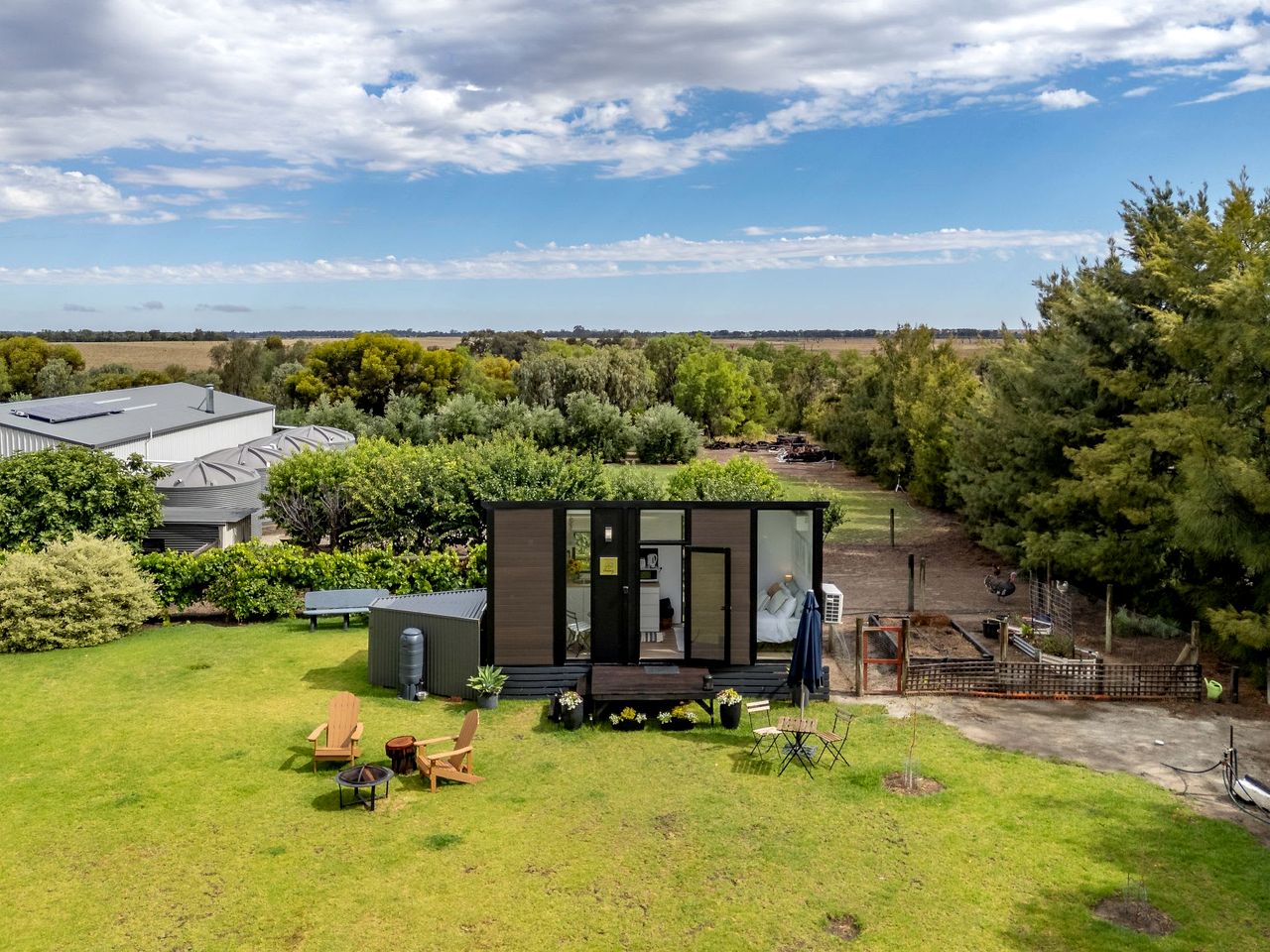 Tiny Houses (Australia, Lake Charm, Victoria)