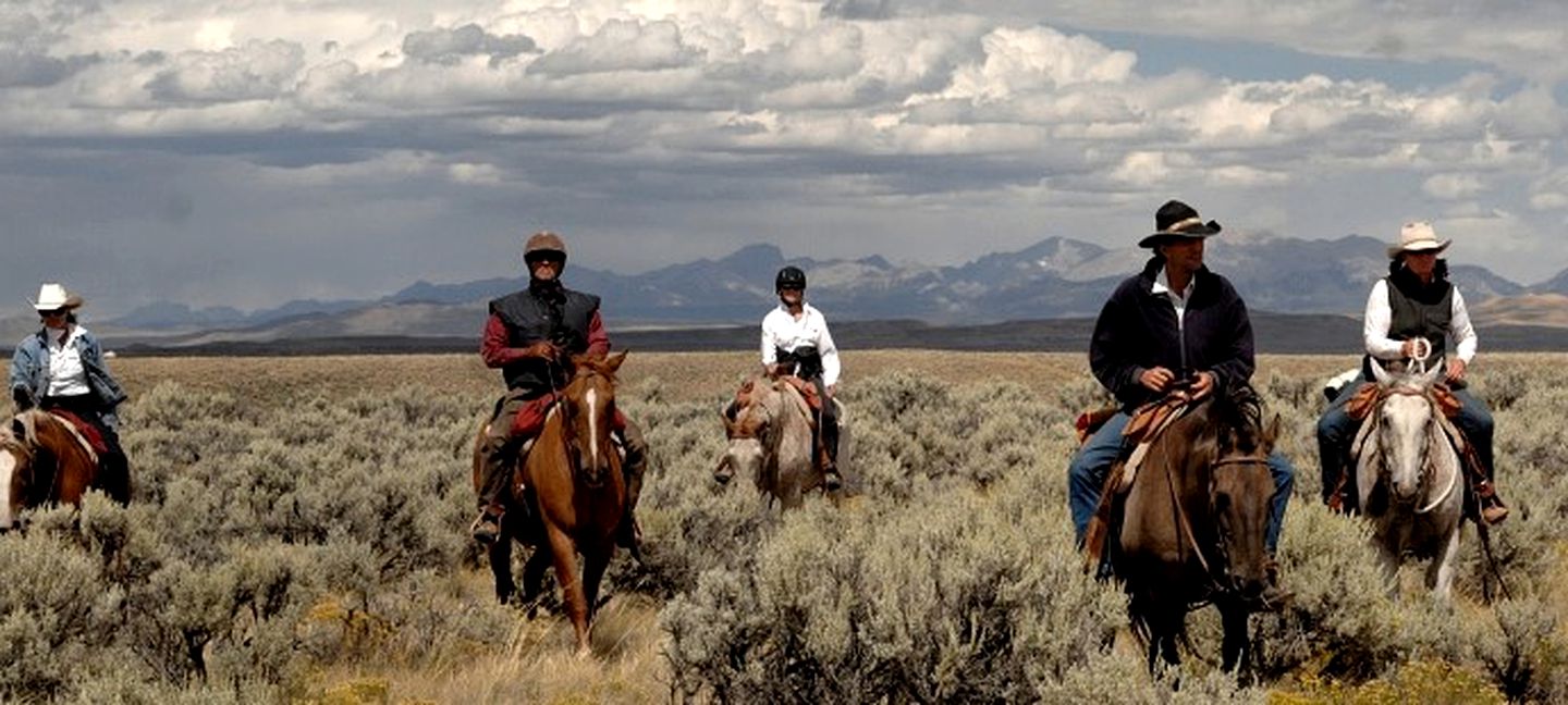 Beautiful Tipis and Horseback Riding at Scenic Ranch in Wyoming