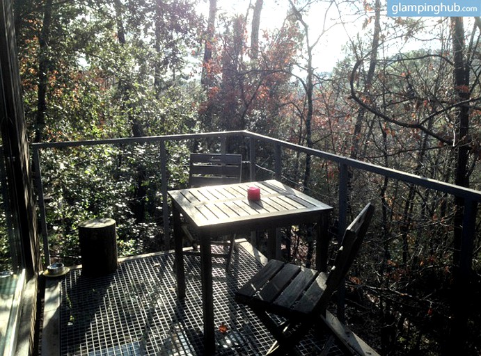 Tree Houses (Vinezac, Auvergne-Rhône-Alpes, France)