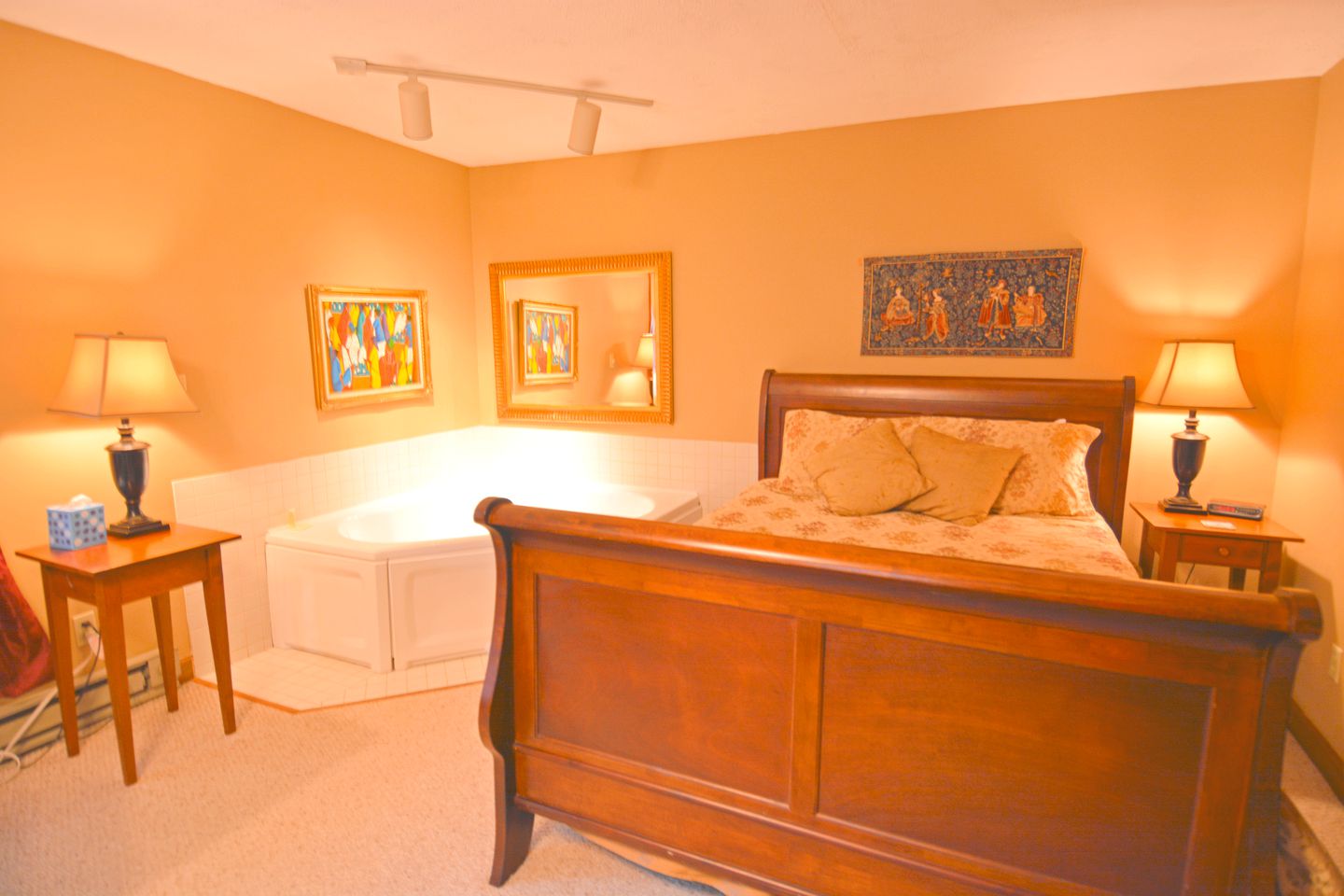 Beautiful Farm Suite for a Getaway near the Savage River State Forest in Maryland