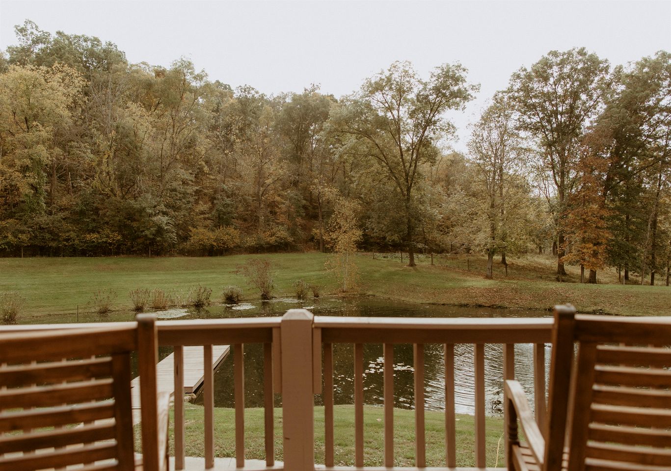 16 Guests | Ponds | Hot Tub | Game Room | Trails in Sarahsville