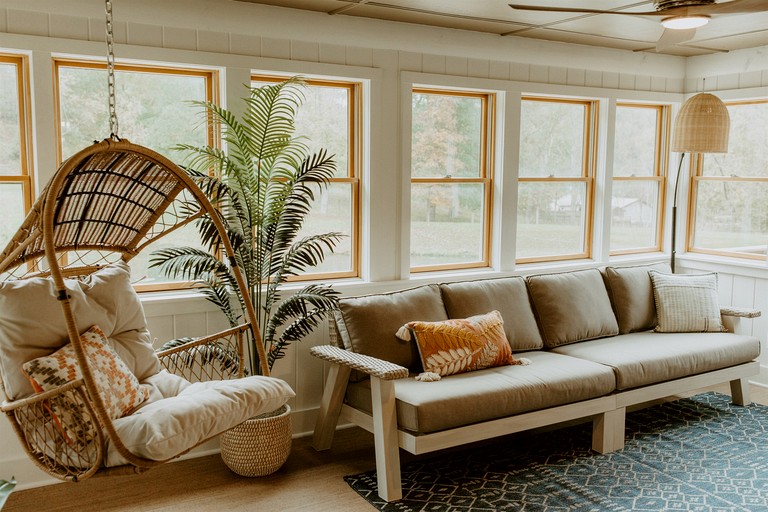 Cabins (United States of America, Sarahsville, Ohio)