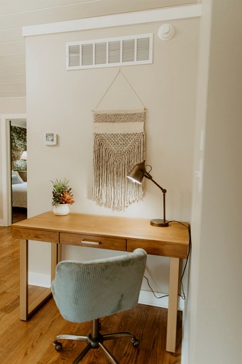 Cabins (United States of America, Sarahsville, Ohio)