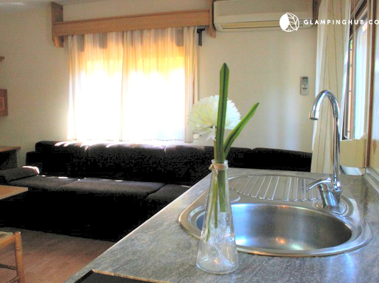 Charming Cabin Rental on a Family-Friendly Holiday Resort near Alicante, Spain
