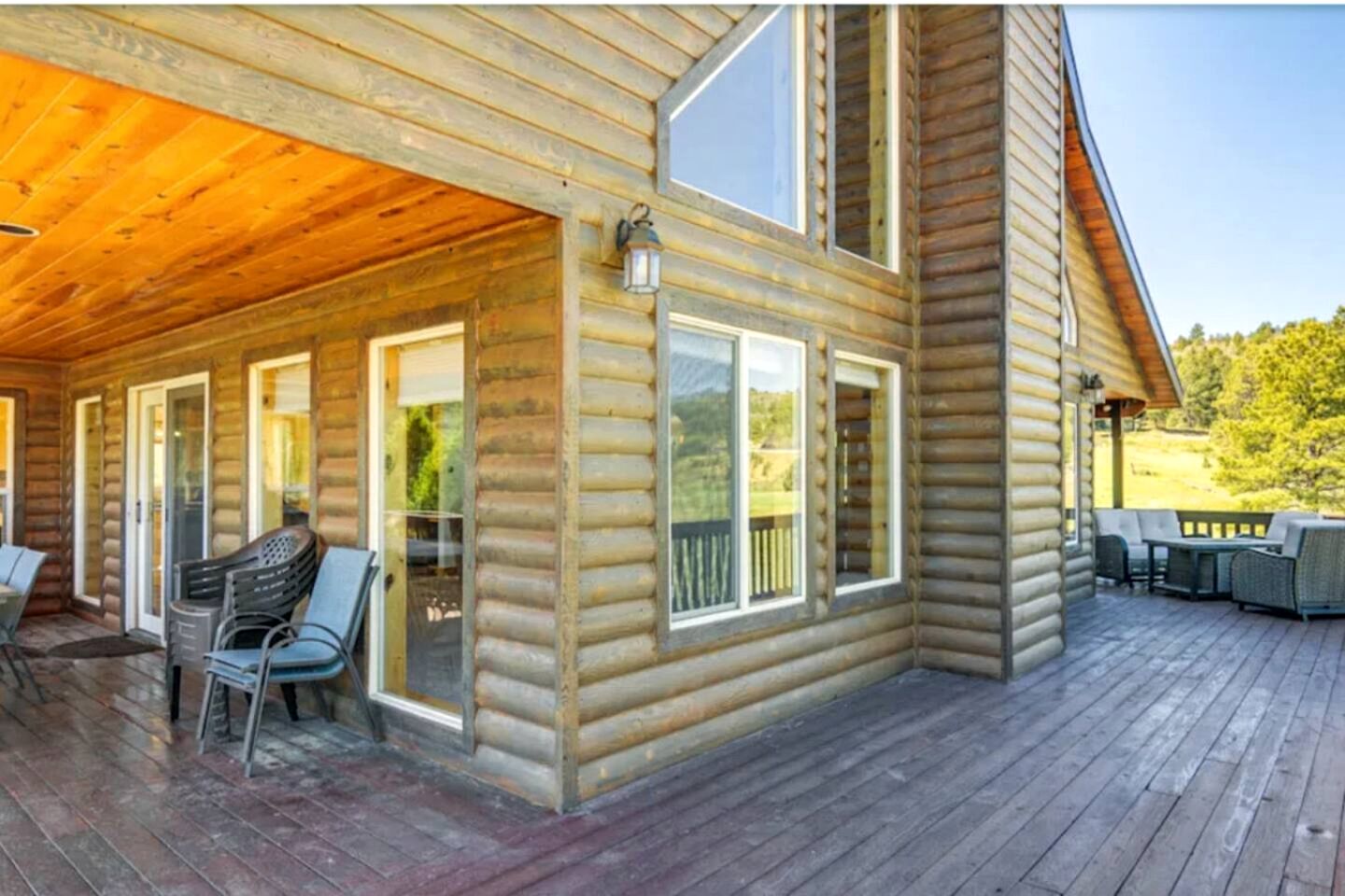 Spacious Family-Friendly Cabin with Pet-Friendly Dog Run & Supercharger Near Bryce Canyon, Alton, UT