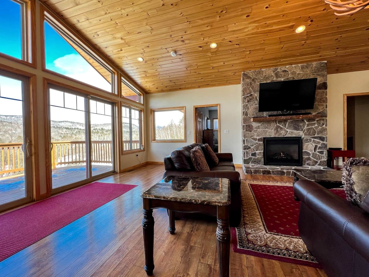Beautiful Villa with Hot-tub and Barbecue in Bartlett, New Hampshire