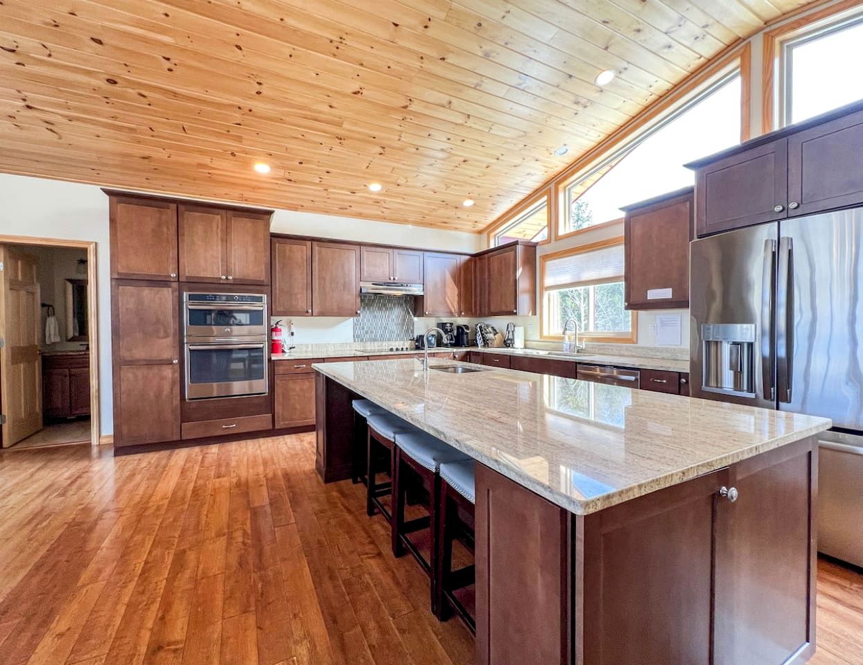 Beautiful Villa with Hot-tub and Barbecue in Bartlett, New Hampshire