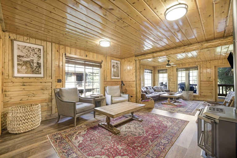 Cabins (United States of America, Island Park, Idaho)