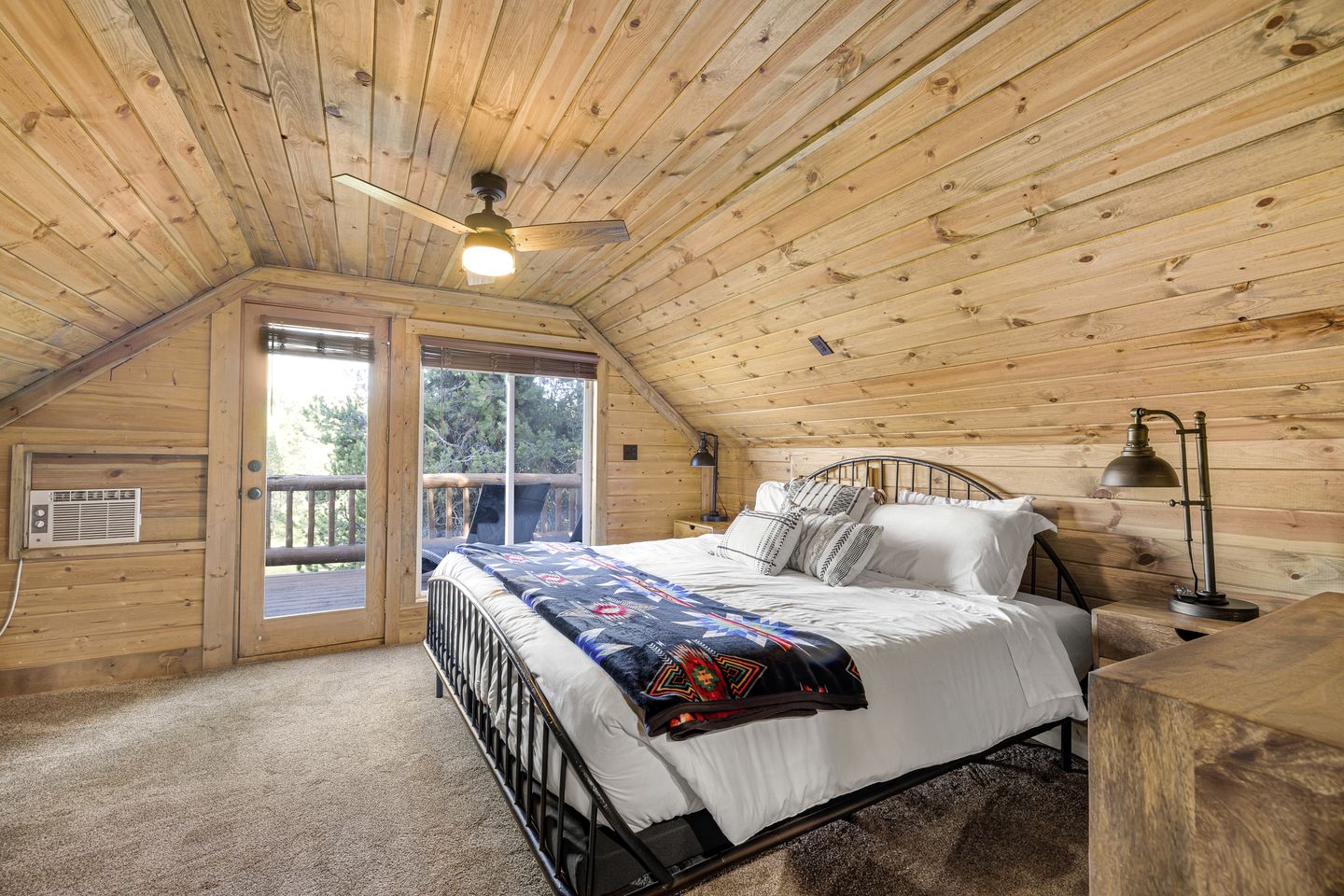 Beautiful Waterside Cabin Surrounded by Nature in Island Park, Idaho