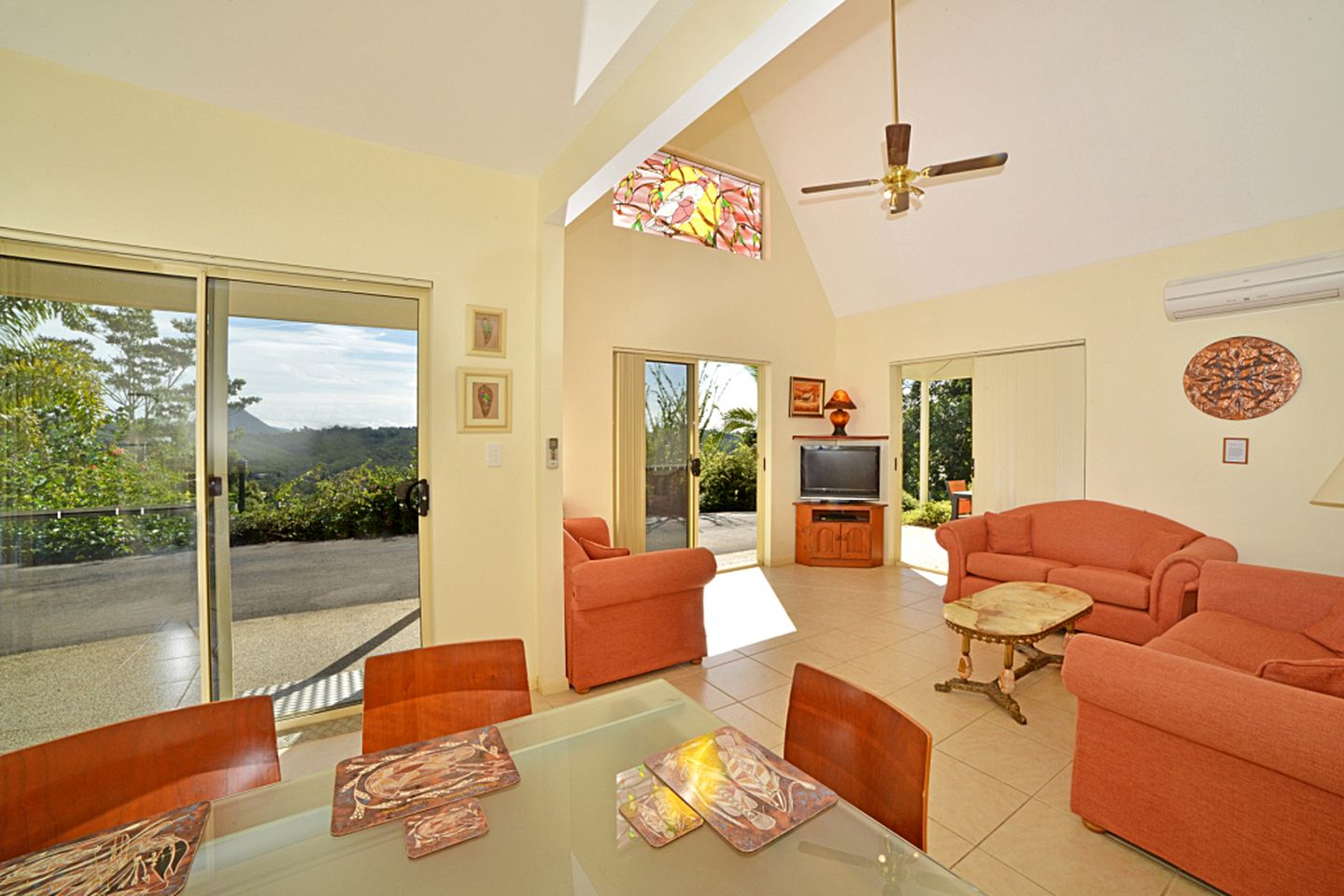Cooroy Country Cottages, Cottages 42952, Sunshine Coast, Australia