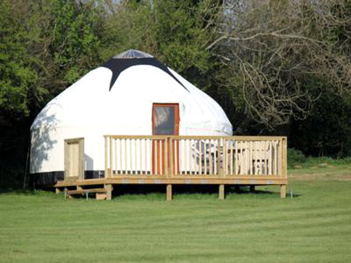 Yurts (St. Cleer, England, United Kingdom)