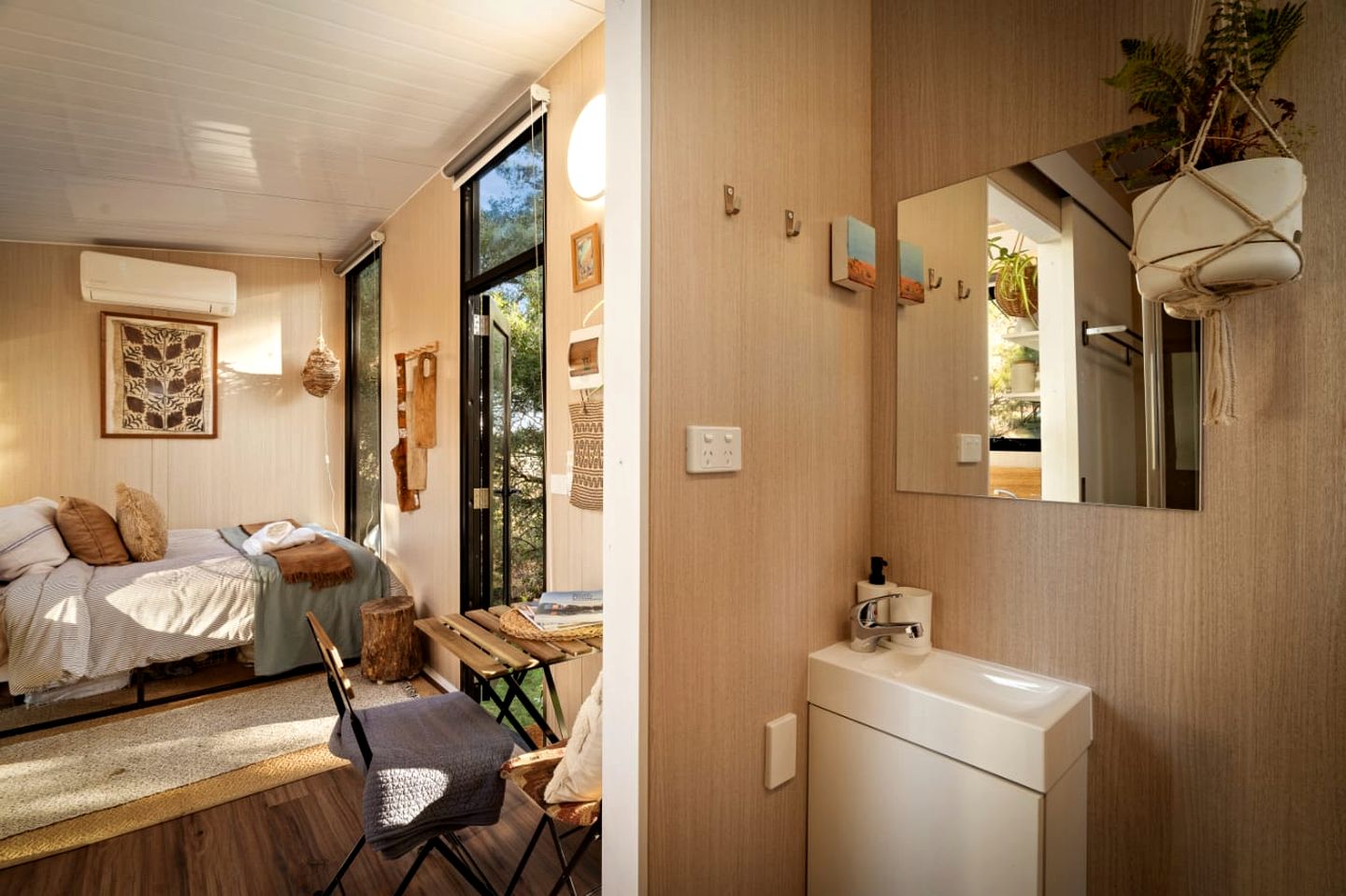 Beautifully Design Tiny House in Daylesford, Victoria