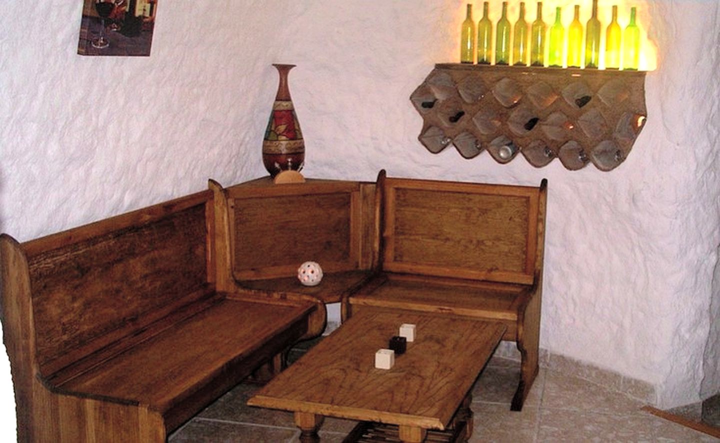 Beautifully Refurbished Cave Rentals with Shared Pool in Castillejar, Granada, Spain