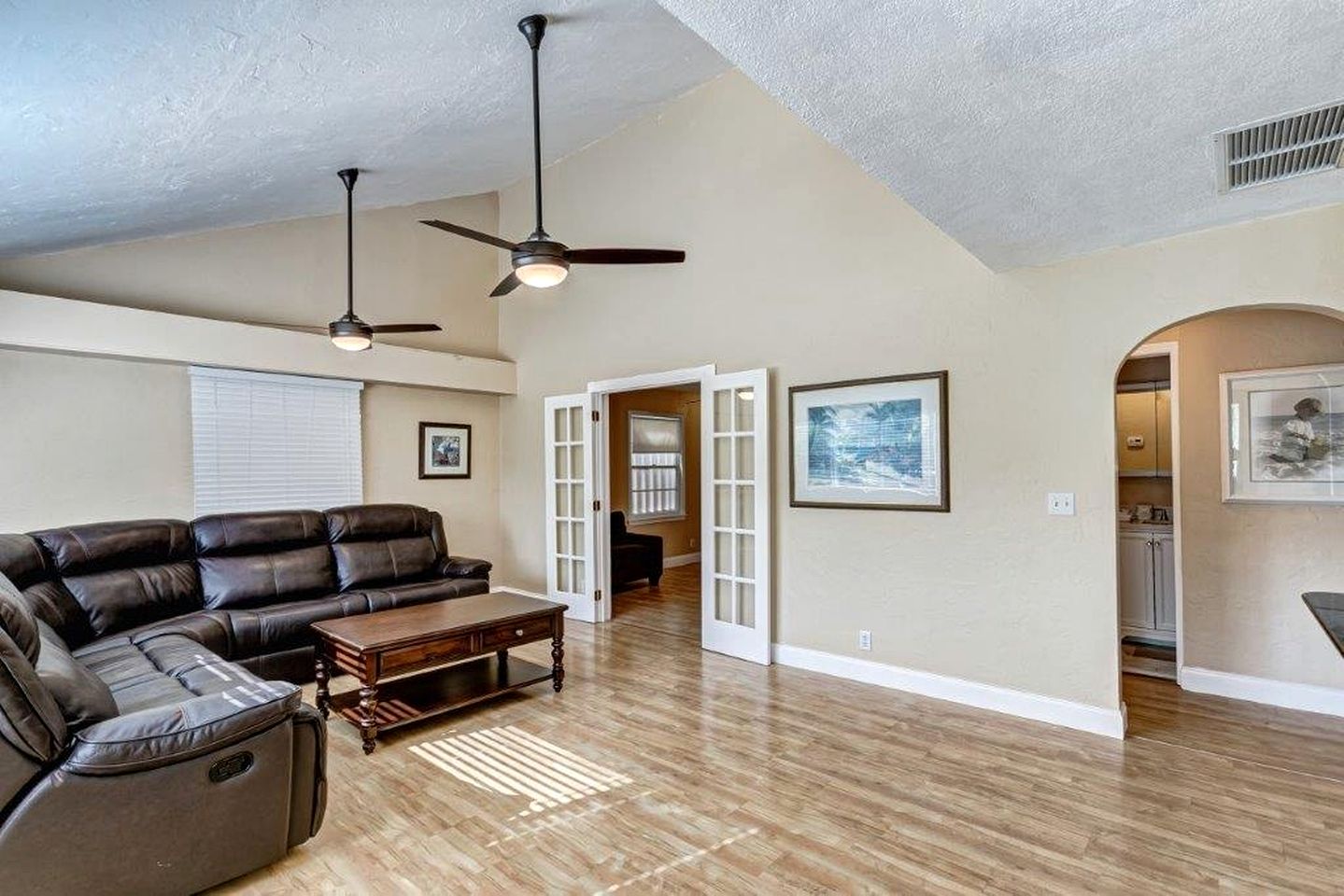 Awesome Cottage Close to the Beach in West Palm Beach, Florida