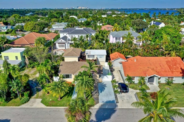 Cottages (United States of America, West Palm Beach, Florida)