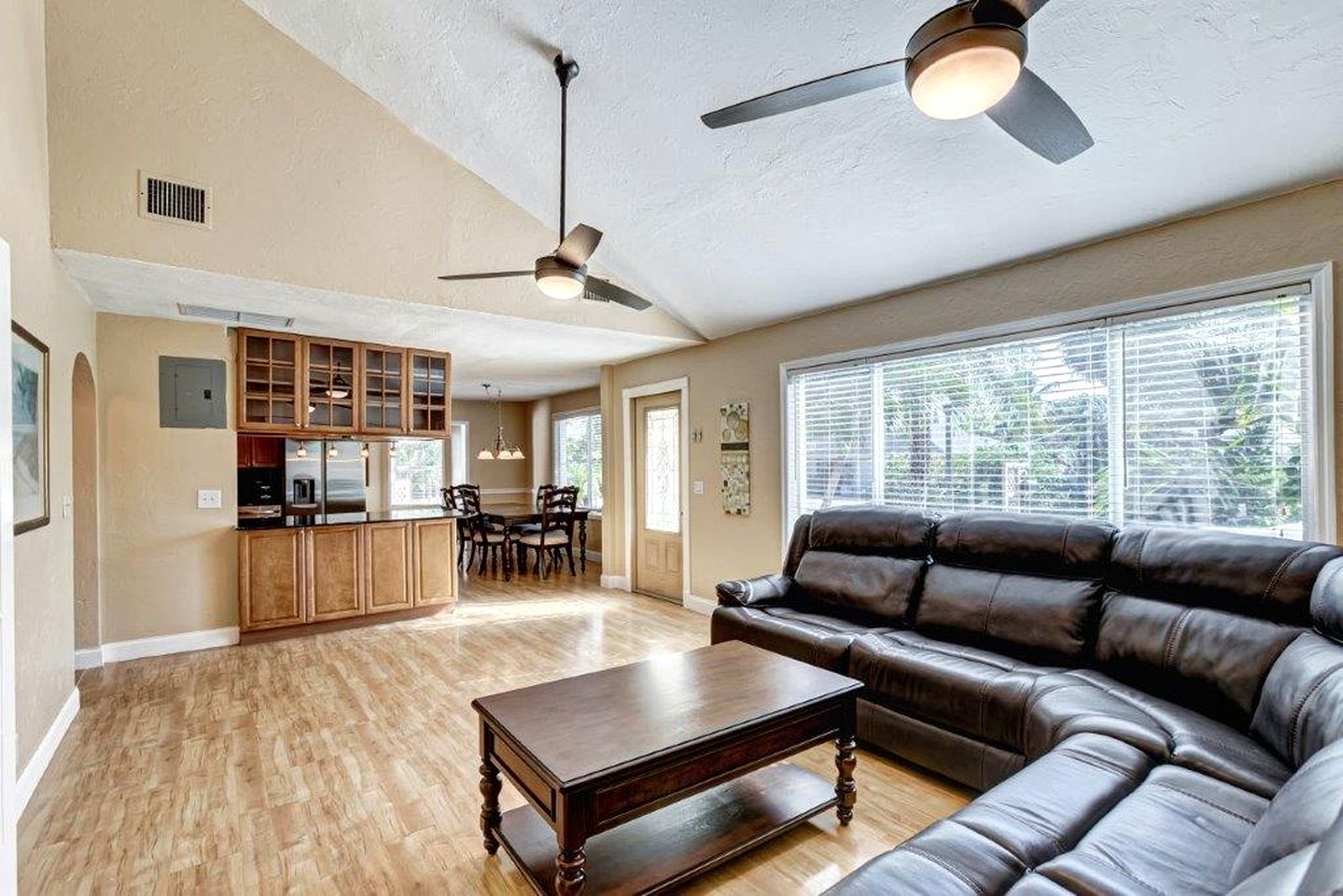 Awesome Cottage Close to the Beach in West Palm Beach, Florida