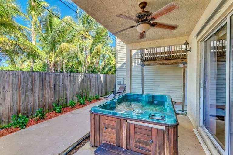 Cottages (United States of America, West Palm Beach, Florida)