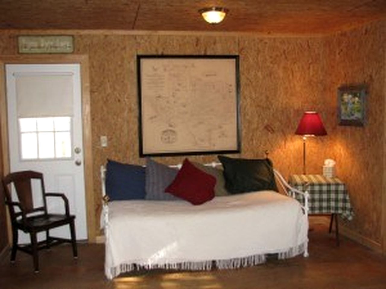 Country Cottage with Garden Views in Texas Hill Country