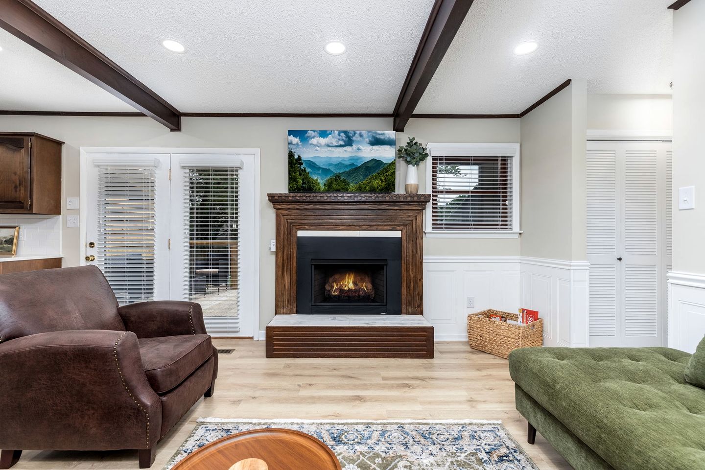 Cozy Cottage with Fire Pit and Barbecue in Pigeon Forge, Tennessee