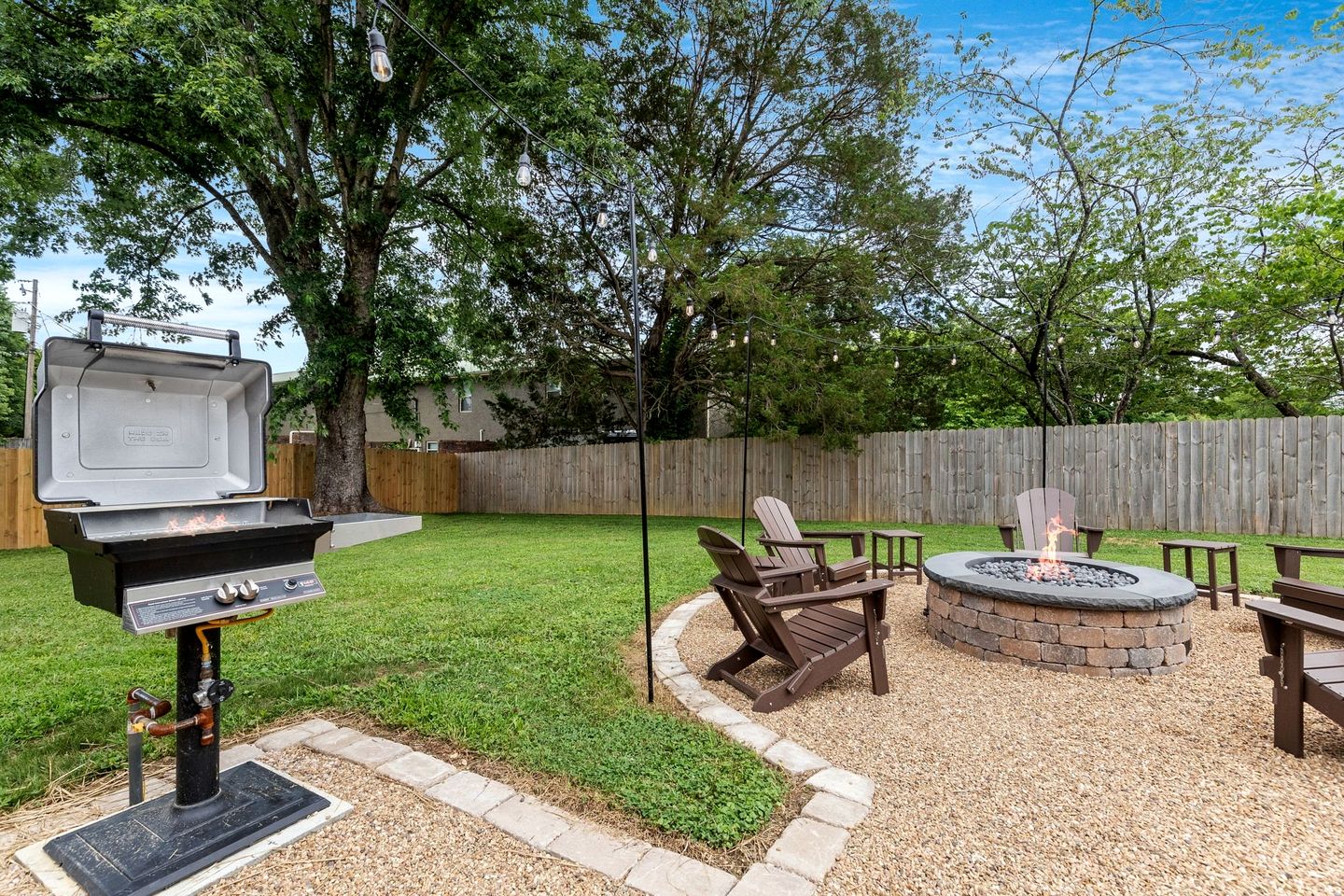Cozy Cottage with Fire Pit and Barbecue in Pigeon Forge, Tennessee