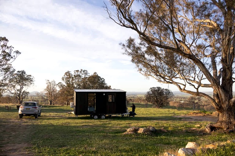 Vacation Rentals (Australia, --, --)