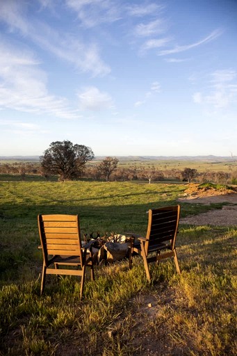 Vacation Rentals (Australia, --, --)