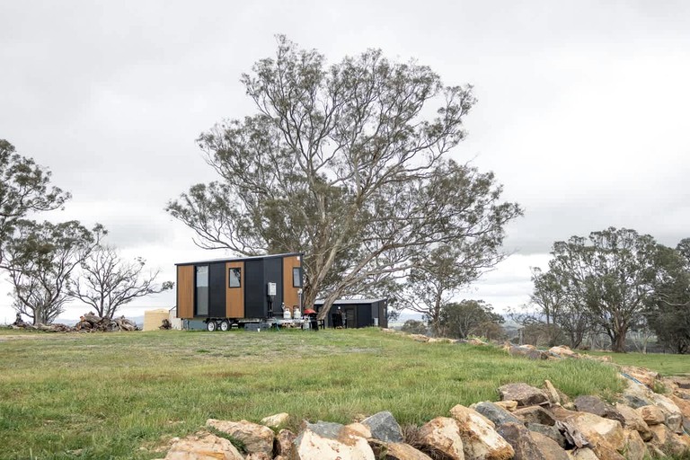 Vacation Rentals (Australia, --, --)