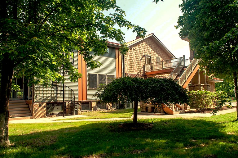 Bed and Breakfast by Benyak The Shoreline B&B, Nature Lodges 43510