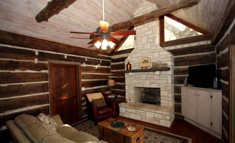 Cottages (Fredericksburg, Texas, United States)