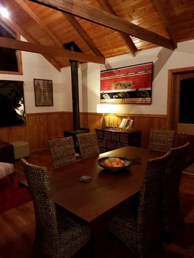 Cabins (Binalong Bay, Tasmania, Australia)