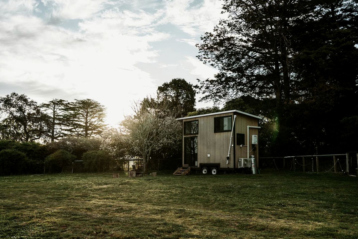 Pet-Friendly Tiny Home Rental for Glamping in New South Wales