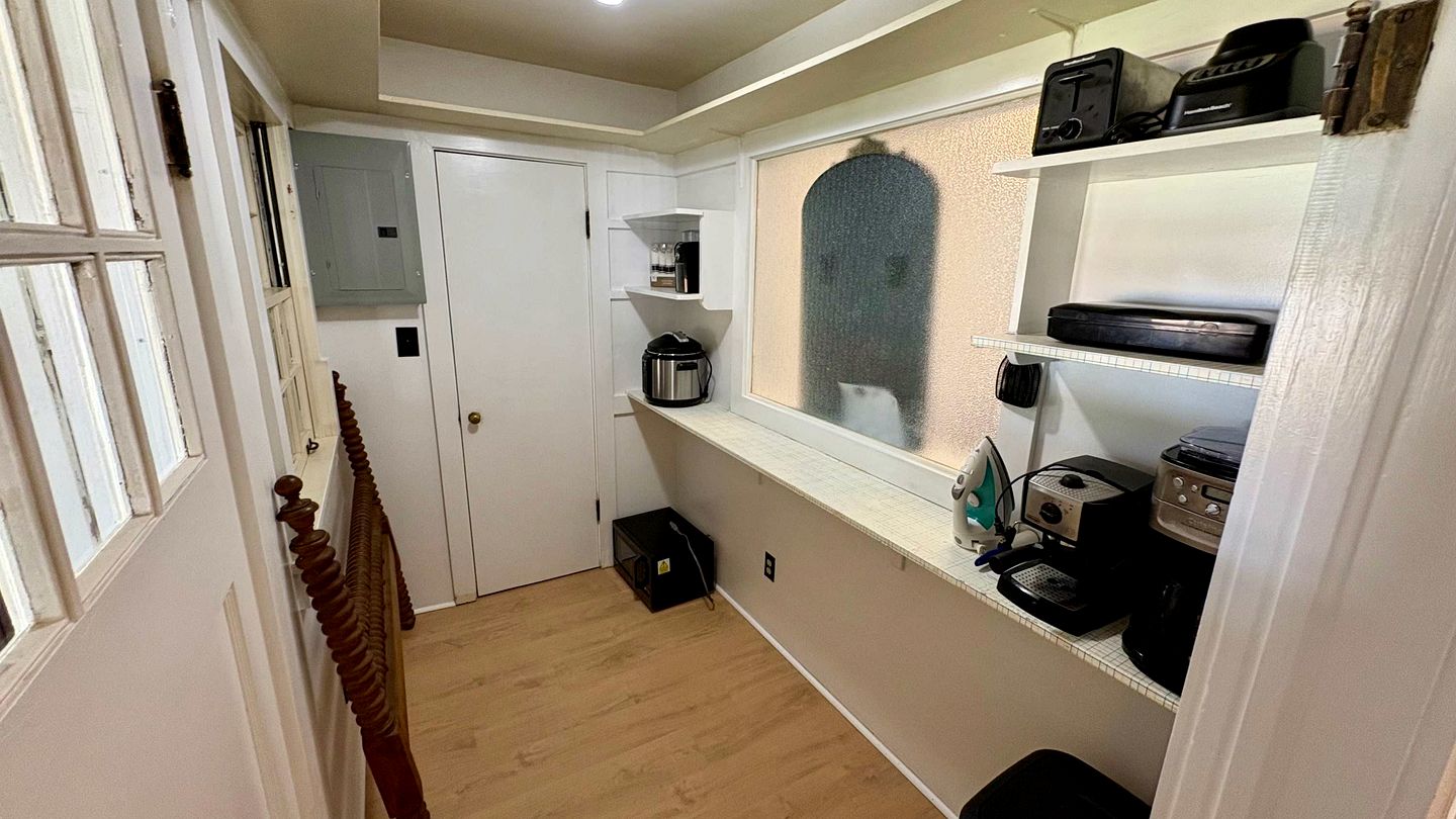 Charming Renovated Home with Spacious Yard near Downtown Siloam Springs, Arkansas