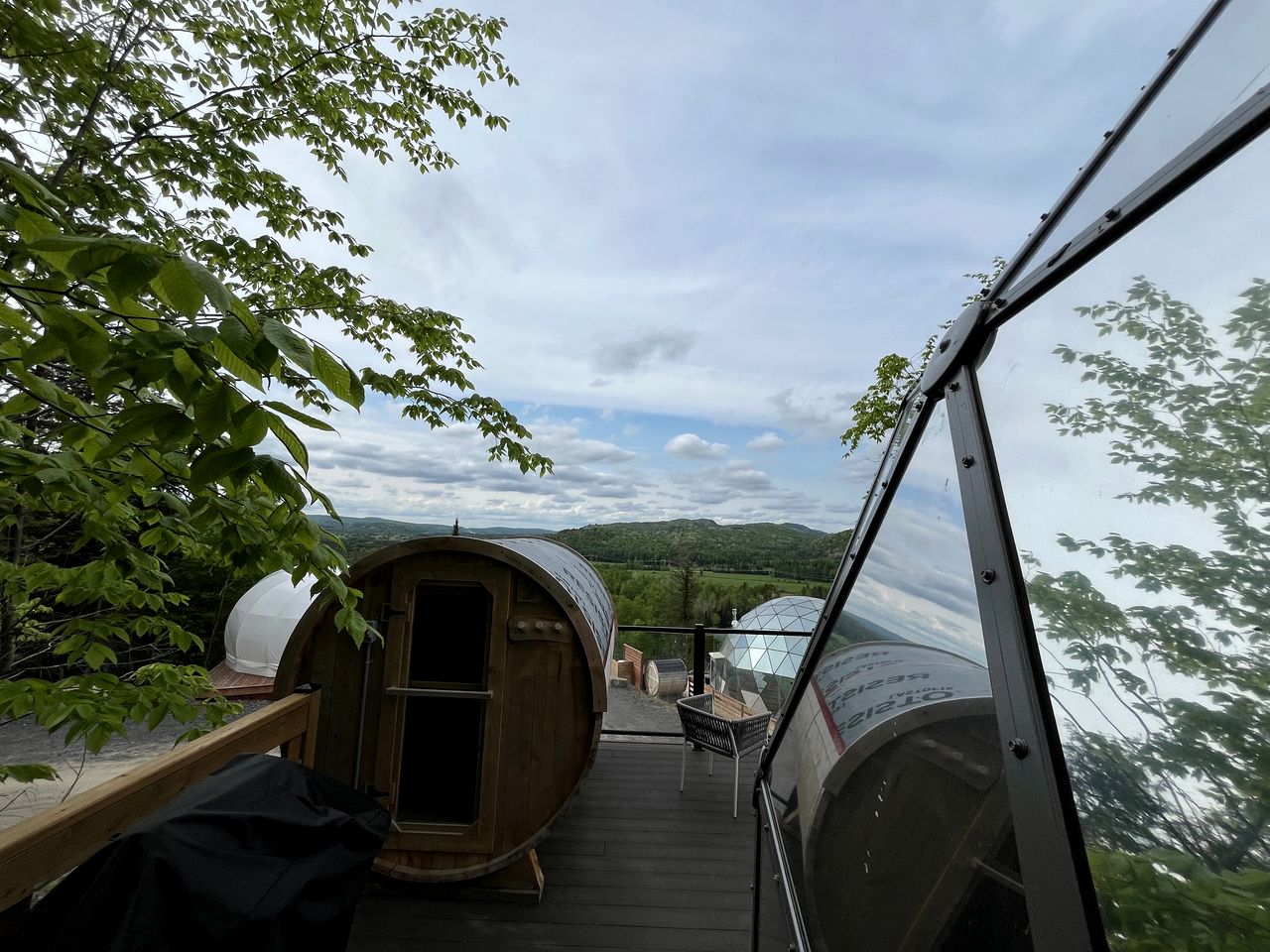 Romantic Glass Dome Rental with Private Hot Tub & Sauna near Mont-Tremblant, La Conception, Quebec