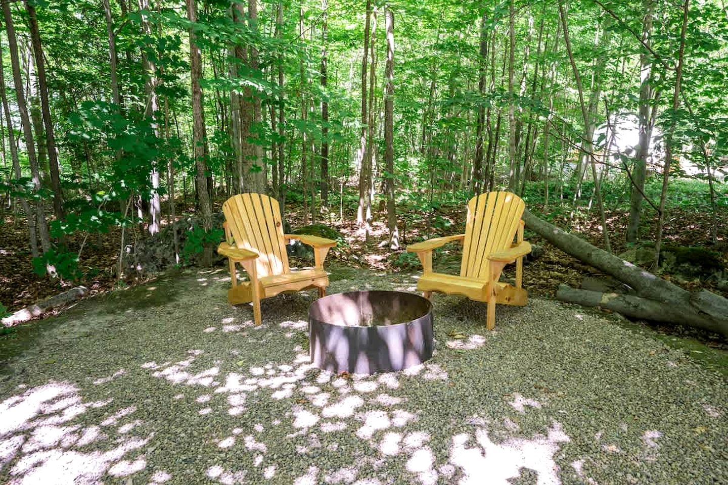 Gorgeous Bell Tent near Bruce Peninsula National Park, Perfect for an Off-Grid Weekend of Glamping