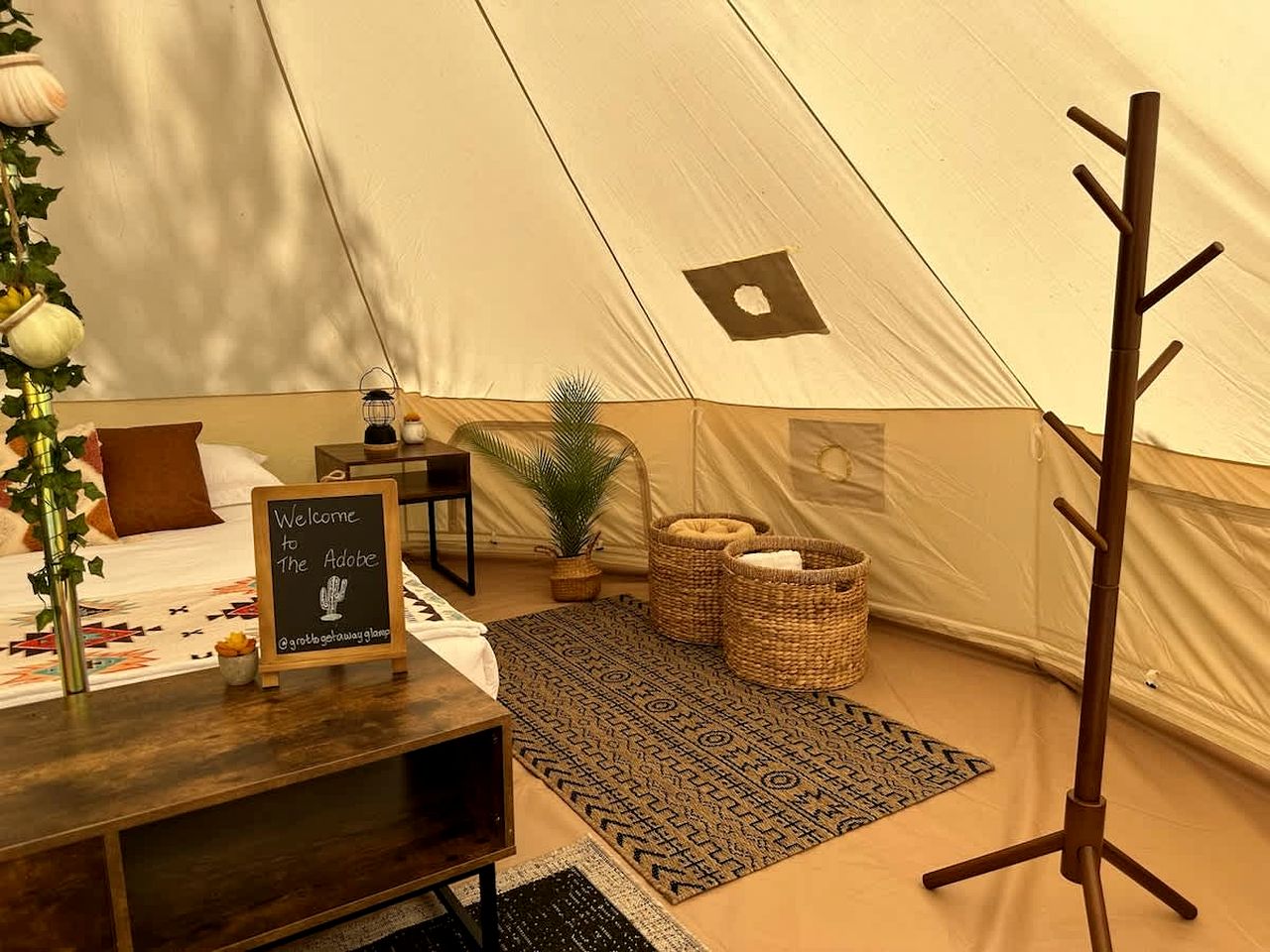 Gorgeous Bell Tent near Bruce Peninsula National Park, Perfect for an Off-Grid Weekend of Glamping