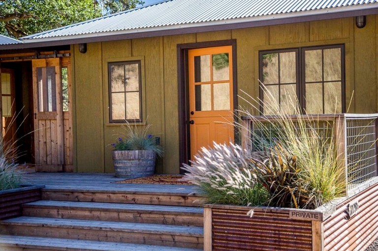 Cabins (Boonville, California, United States)