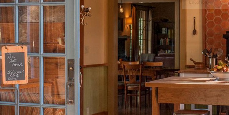 Cabins (Boonville, California, United States)