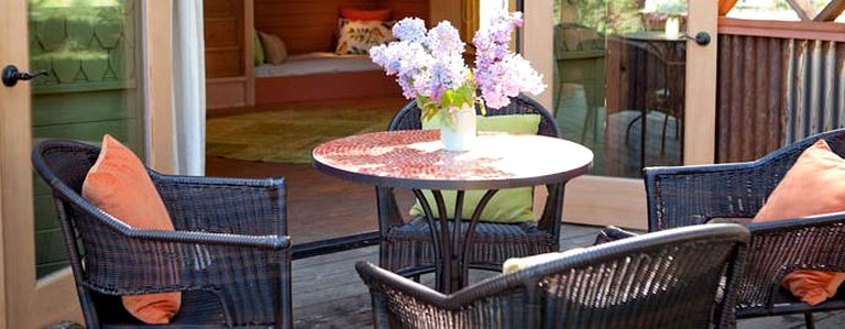 Cabins (Boonville, California, United States)