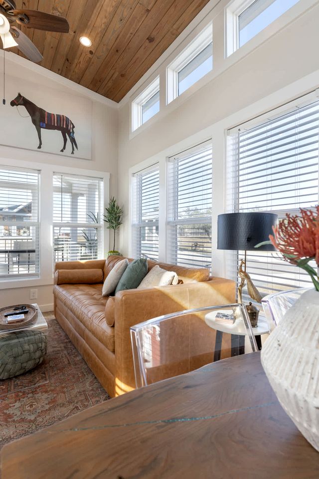 Tranquil Tiny Home Getaway with Resort Pool Near Fredericksburg, TX