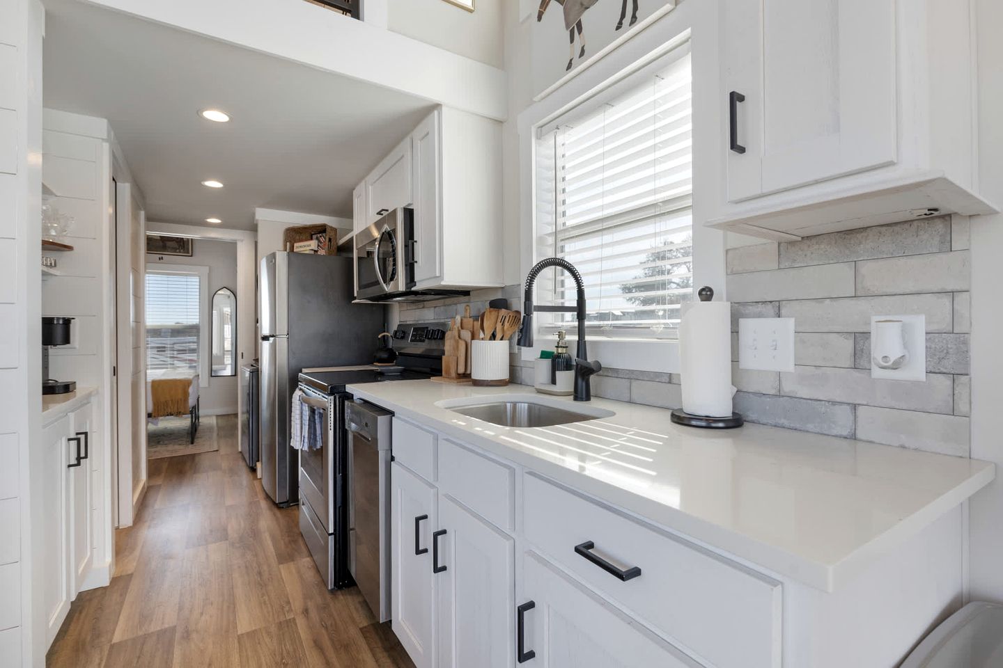 Tranquil Tiny Home Getaway with Resort Pool Near Fredericksburg, TX