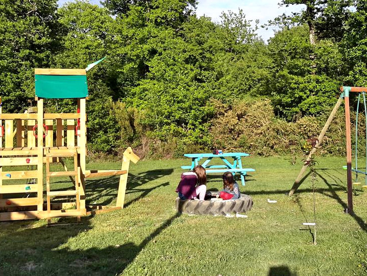 Adorable Bell Tent for a Family Holiday near Châtellerault, France