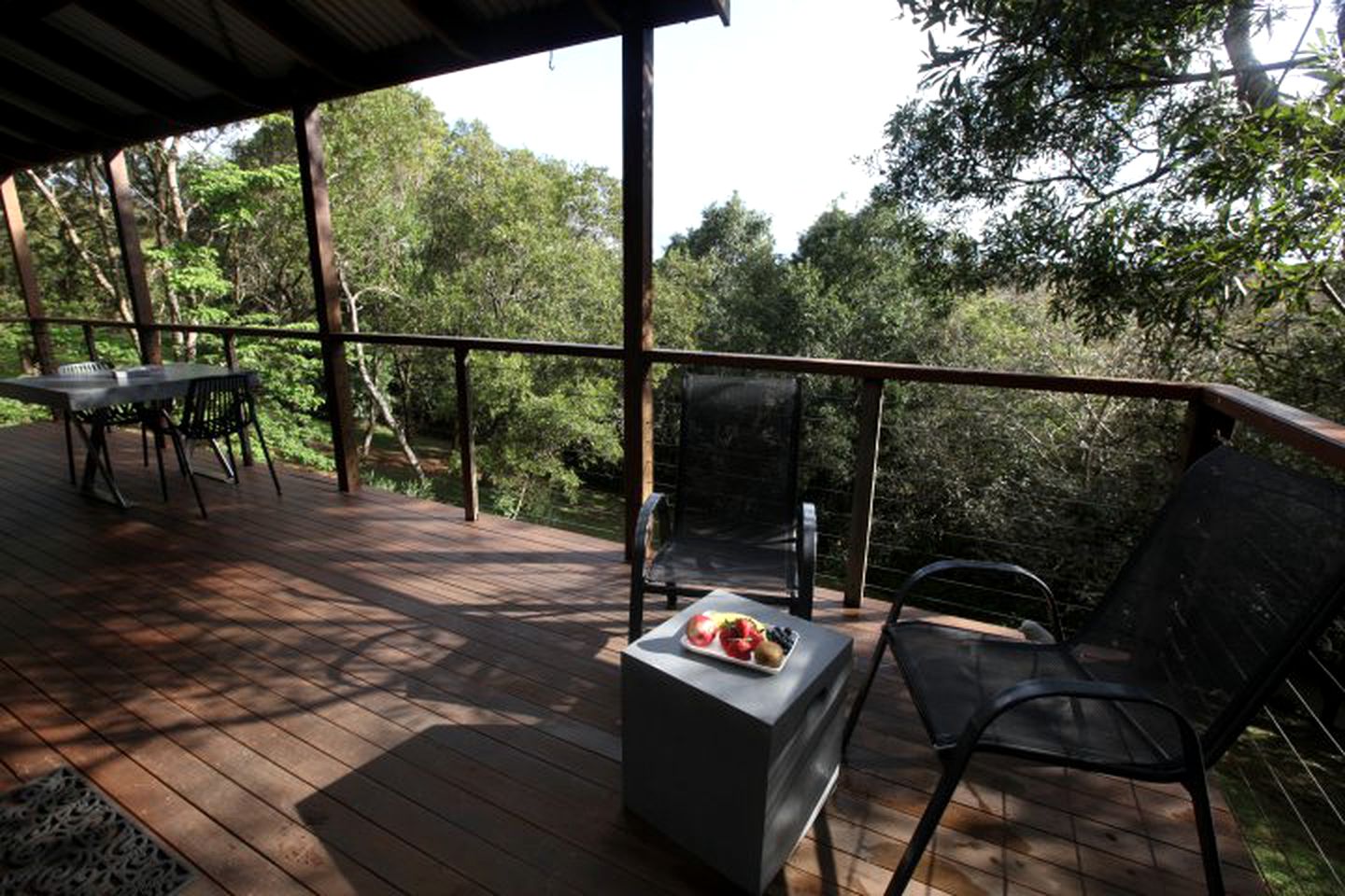 Secluded Cabin Rental with Spa Tub and Deck in the Trees of the Sunshine Coast Hinterland, Queensland