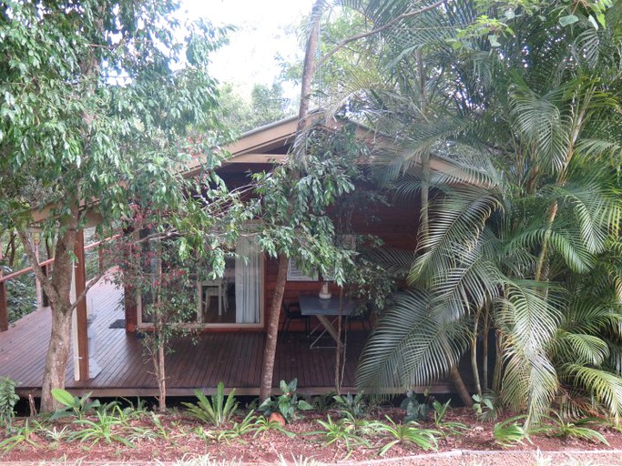Cabins (Flaxton, Queensland, Australia)