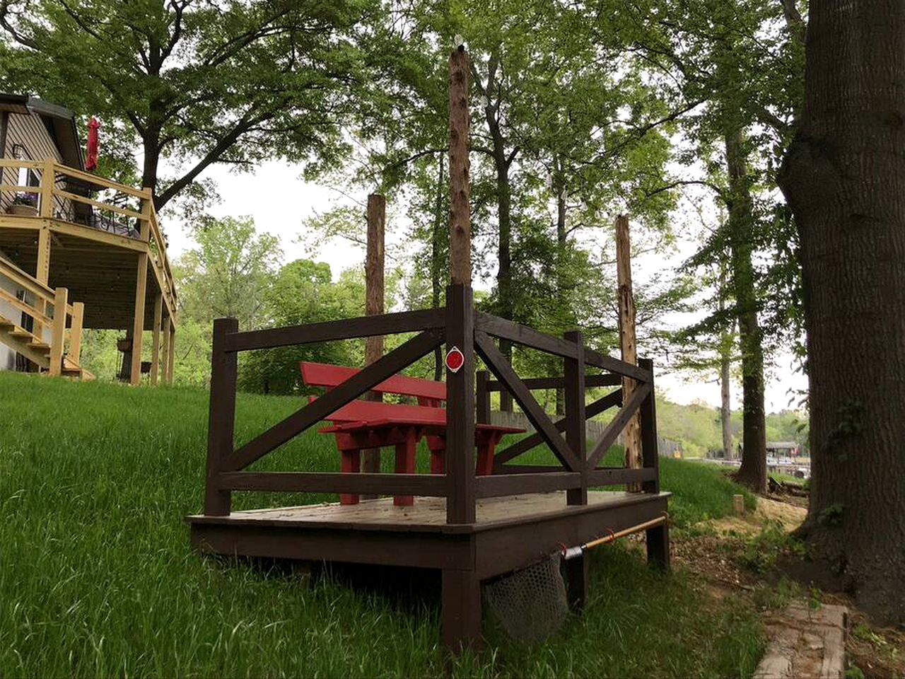 Riverfront Cottage with Barbecue, Kayaks and Dock in Charlotte, North Carolina