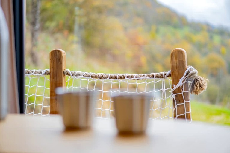 Vacation Rentals (France, --, Auvergne-Rhône-Alpes)