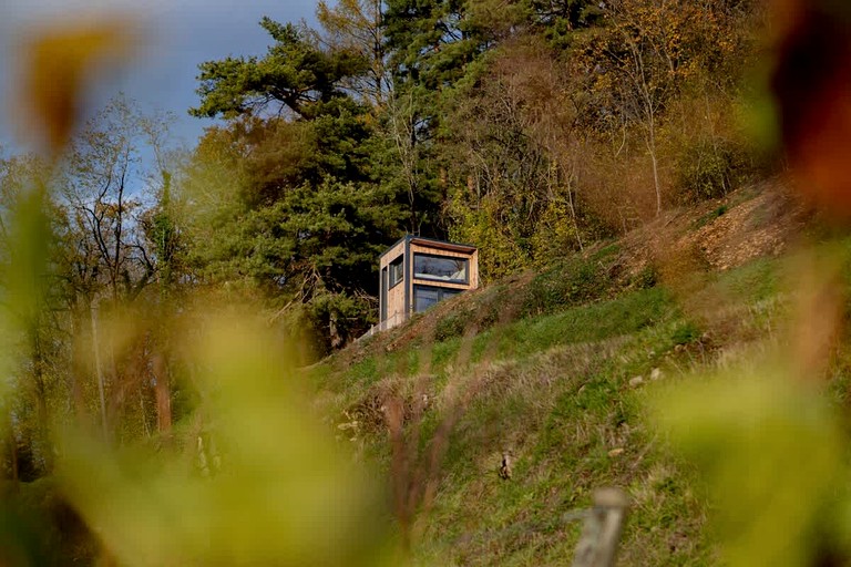 Vacation Rentals (France, --, Auvergne-Rhône-Alpes)