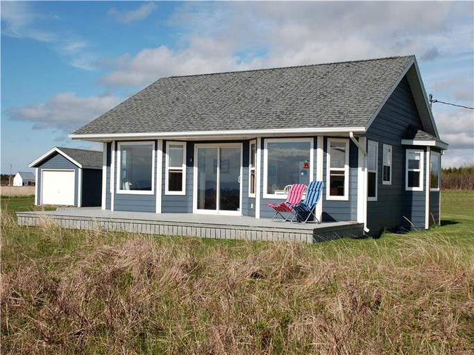 Cabins (Ebbsfleet, Prince Edward Island, Canada)